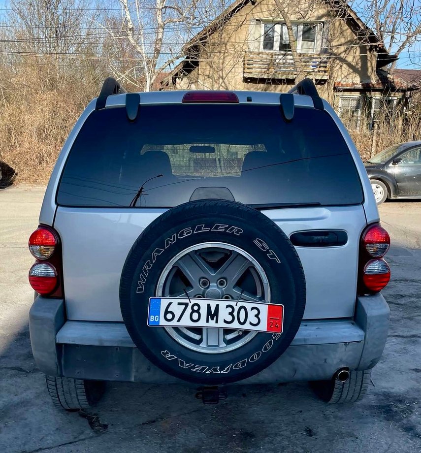 JEEP LIBERTY , 2006