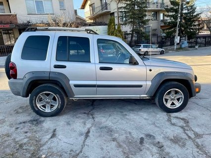 JEEP LIBERTY , 2006
