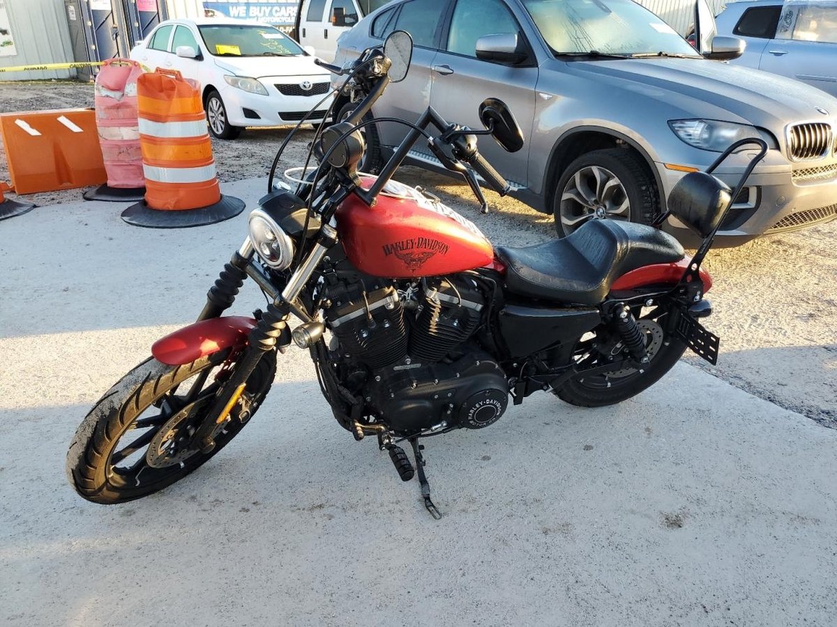 HARLEY-DAVIDSON XL883 IRON, 2018